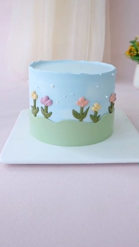 Jhaleh Amirian (@chef.moly) • Instagram photos and videos September 17, Cake Decorating, Chef, Instagram Photos, Photo And Video, Instagram Photo, Cake, On Instagram, Instagram