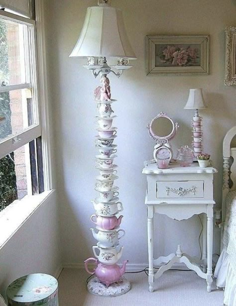 Tea cup lamp