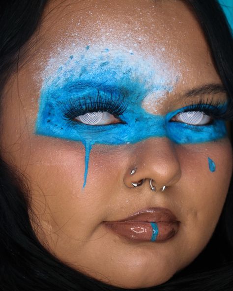 @ JessiieMakeup #waves #oceanart #ocean #makeup #makeupideas #jessiiemakeup #makeuplook #artisticmakeup #art #artsy Water Makeup Element, Ocean Makeup, Wave Makeup, Alien Makeup, Character Makeup, School Makeup, Inspired Makeup, Nostril Hoop Ring, Do More