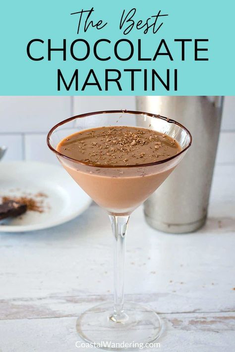 This easy chocolate martini with crème de cacao and chocolate liqueur is the ultimate decadent dessert cocktail. It looks like chocolate milk but packs a punch with flavors of dark and sweet chocolate and a hint of vanilla. Chocolate Martini Recipe Vodka, Chocolate Martini Recipe, Martini Recipes Vodka, Espresso Martini Recipe, Chocolate Cocktails, Chocolate Martini, Godiva Chocolate, Recipes With Few Ingredients, Martini Recipe