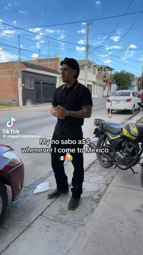 Relatable Mexican Posts, Mexican Edits, Mexican Jokes Humor, Mexican Lifestyle, Wallpaper Meme, Mexican Stuff, Beginner Skateboard, Hispanic Aesthetic, Funny Spanish Jokes