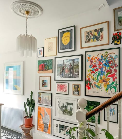 Art Wall Hallway, Pictures In Entryway, Colourful Picture Wall, Colourful Photo Wall, Eccentric Hallway, Modern Gallery Wall Hallway, Artsy Hallway, Fun Hallway Ideas, Whimsical Hallway