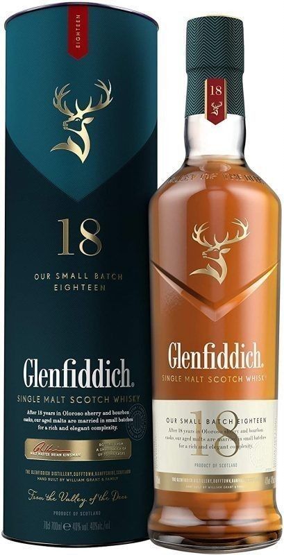 Glenfiddich Whisky, Whisky Club, Alcoholic Drinks Pictures, Speyside Whisky, Pantry Food, Whisky Drinks, Party Drinks Alcohol, Single Malt Whiskey, Blended Whisky