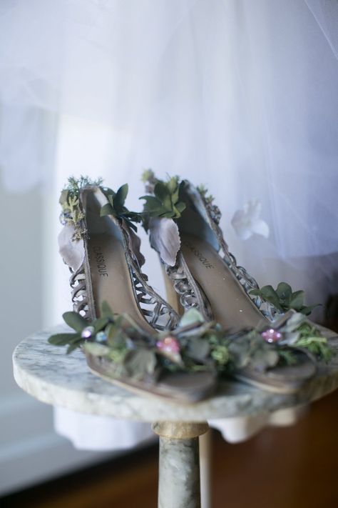 Woodland Wedding Shoes, Cottagecore Wedding Shoes, Fantasy Shoes, Nordic Wedding, Cottagecore Wedding, Enchanted Forest Wedding, Yule Ball, Second Option, Fairy Wedding