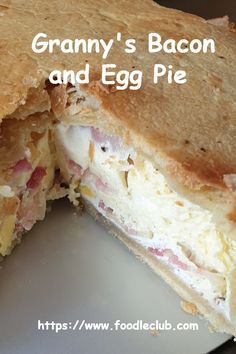 Bacon And Egg Pie, Bacon Pie Recipe, Egg And Bacon Pie, Bacon Pie, Pie Art, Pasties Recipes, Homemade Bacon, Egg Pie, Picnic Recipes