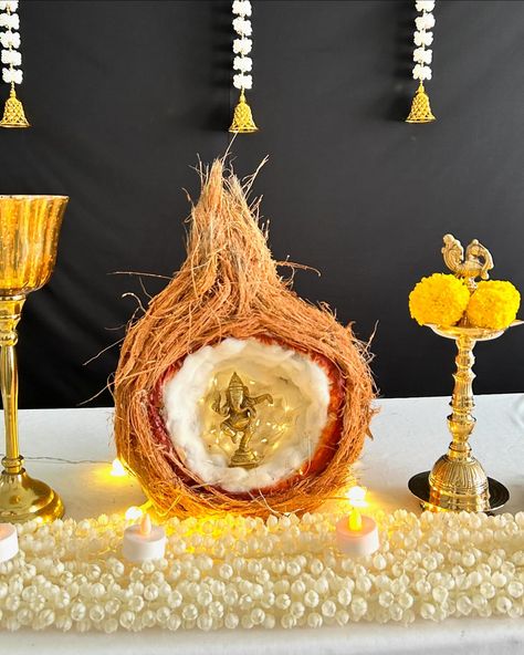 One more simple set up that I created.. reel post kar diya tha now I vl post the statics … because I love static posts…. ( Ganpati, Ganpati decoration, Ganesh Chaturthi, ganpati Bappa, diy, backdrop, small set up, shiva, shivling) Ganpati Bappa Morya, Bappa Morya, Ganpati Decoration, Study Aesthetic, Diy Backdrop, Ganpati Bappa, Ganesh Chaturthi, Indian Festivals, Shiva