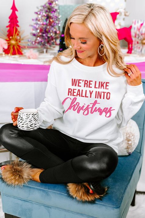 Varsity Crewneck, Christmas Outfit Casual, Holiday Graphic Tees, Christmas Day Outfit, Christmas Clothes, Christmas Outfits Women, Womens Sweatshirts, Winter Closet, No Bad Days