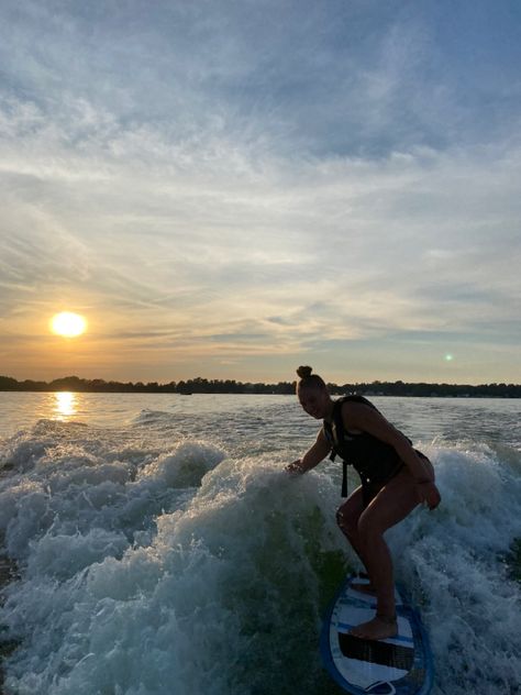 Wakesurfing Aesthetic, Wake Surfing, Trip To Bora Bora, Ocean Habitat, Surfing Aesthetic, Surf Aesthetic, Surf Brands, Hawaii Life, Surf Trip