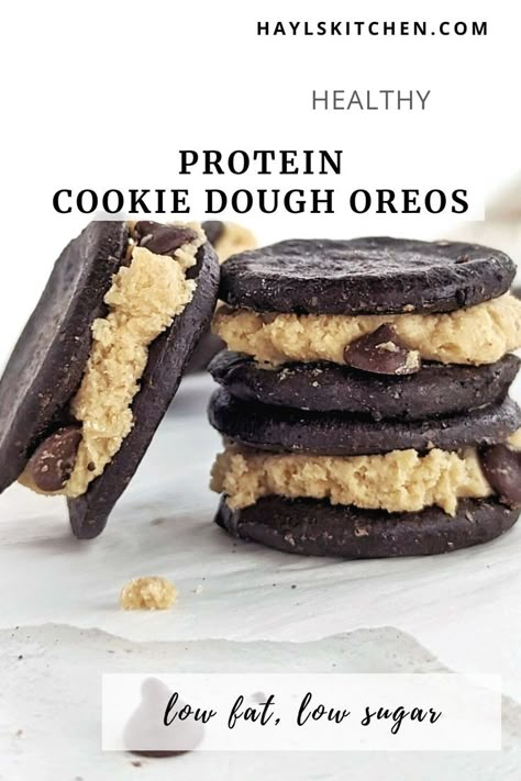 Superb Protein Cookie Dough Oreos to replace those store-bought versions. Healthy cookie dough Oreo cookies have biscuits and filling made with protein powder instead of sugar for a sugar-free recipe. Cookie Dough Oreo, Protein Cookie Dough, Healthy Cookie Dough, Protein Cookie, Protein Baking, Healthy Cookie, High Protein Desserts, Healthy Protein Snacks, Protein Bar Recipes