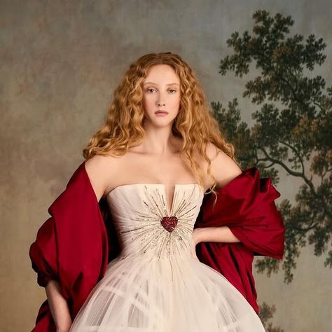 Paolo Sebastian on Instagram: "PSAW2508 - Exposed corset cage gown featuring heart and arrow, capturing Cupid’s enduring love of Psyche.

Photography by @wmamot" House Velaryon, Paolo Sebastian, Designer Image, The Sacred Heart, Enduring Love, My Wedding Dress, Green Carpet, Mini Wedding, Couture Details