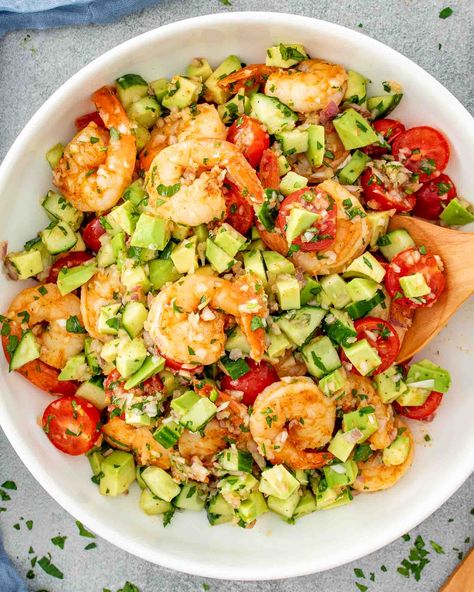 Whip up this fresh and easy Shrimp Avocado Salad in just 20 minutes! Juicy shrimp, creamy avocado, and a zesty lime dressing – perfect for any meal. #ShrimpSalad #HealthyRecipes #AvocadoLovers #QuickAndEasy #SummerSalad Shrimp Cocktail With Avocado, Prawn Avocado Salad, Zesty Shrimp And Avocado Salad, Salad With Shrimp And Avocado, Crab And Avocado Recipes, Shrimp And Avocado Salad Recipes, Zesty Lime Shrimp And Avocado Salad, Avocado And Shrimp Salad, Mexican Shrimp Avocado Salad