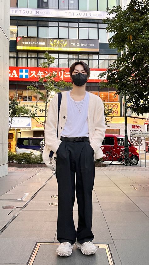 Jungwon Ootd, Jungwon Casual Outfit, Enhypen Casual Outfits, Kpop Men Outfit, Enhypen Outfit Ideas, Jungwon Fashion, Enhypen Fits, Jungwon Outfits, Enhypen Fashion