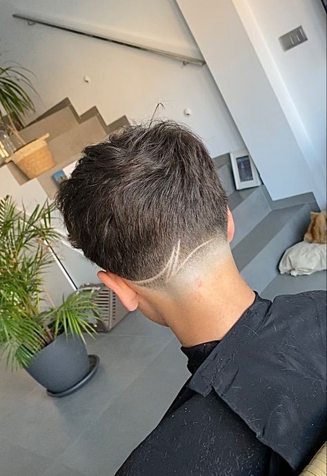 Taper With Design Haircut Men, Haircut Back Design, Small Taper Design, Simple Taper Design Haircut, Simple Taper Design, Mid Taper With Design, Tapper Fade Freestyle, Taper Freestyle Design, Freestyle Haircut Designs