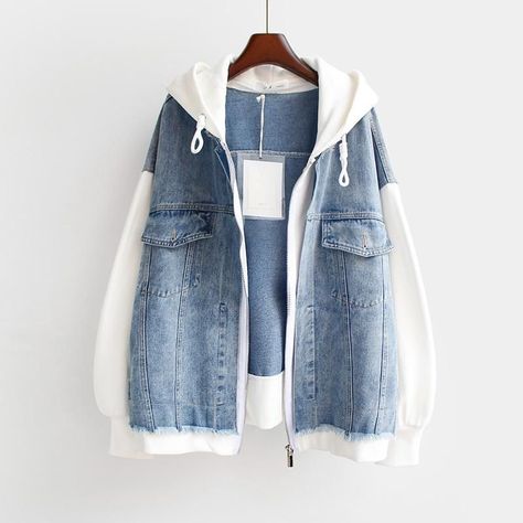 Basic Coat, Moda Denim, Denim Hoodie, Autumn Trends, Hooded Denim Jacket, Hoodie Cardigan, Denim Patterns, Oversized Denim Jacket, Jeans Jacket