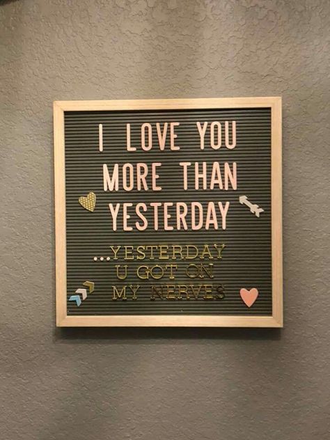 Valentine Letter Board Ideas Funny, Valentines Letter Board Quotes, Feltboard Quotes, Letterboard Decor, Letterbord Quotes, Letterboard Sayings, Cozy Quotes, Letterboard Ideas, Letterboard Signs