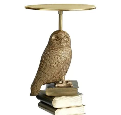 Pottery Barn Launched 3 New 'Harry Potter' Collections Harry Potter Pottery Barn, Pottery Barn Harry Potter, Furniture Promo, Pottery Barn Kids Backpack, Harry Potter Hedwig, Harry Potter Bedroom, Harry Potter Cosplay, Teen Furniture, Harry Potter Decor