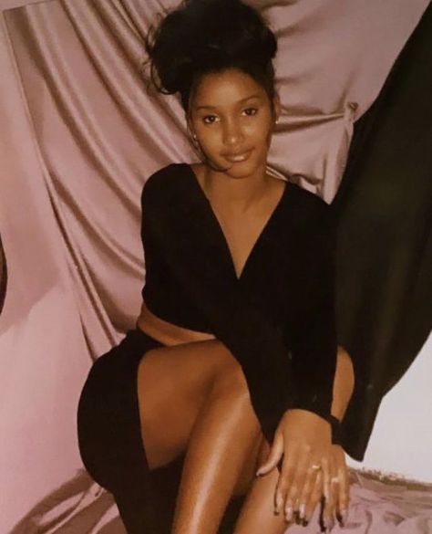 444 | magazine on Twitter: "Baby Bernice > https://t.co/gM2FFyGUU2" / Twitter Bianca Lawson 2000s, Bernice Burgos 90s, Early 2000s Aesthetic Black Women, 2010s Black Women, Bernice Burgos Instagram, Bernice Burgos 2000s, Early 2000s Video Vixen, 90s Fine Black Women, 2000s Video Vixen Aesthetic