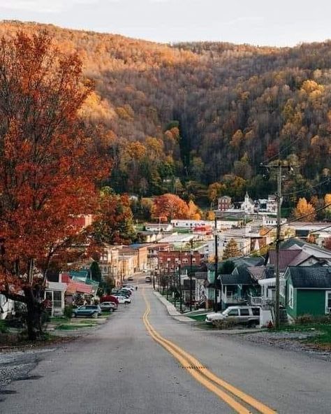 Small Town Vibes, Covington Virginia, Small Town Life, Take Me Home, Book Inspiration, Small Town, West Virginia, Small Towns, Nashville