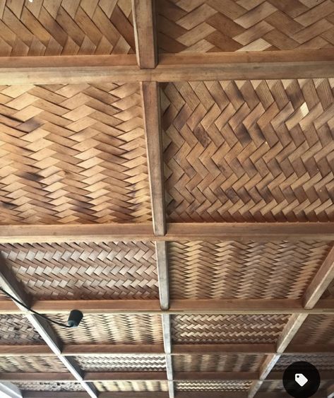 Bamboo Decor Interior Design, Bamboo Ceiling Ideas, Woven Ceiling, Rattan Ceiling, Bahay Kubo, Bamboo Ceiling, Outdoor Restaurant Design, Bamboo House Design, Bamboo Architecture