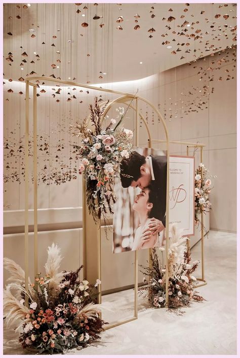 Indoor Wedding Decorations, Wedding Background Decoration, Wedding Entrance Decor, Wedding Stage Design, Dream Wedding Decorations, Wedding Backdrop Design, Wedding Backdrop Decorations, Wedding Design Decoration, Wedding Entrance