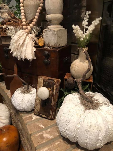 Plaster Pumpkin Diy, Plaster Of Paris Crafts, How To Make Plaster, Paris Crafts, Vintage Booth Display, Vintage Booth, Diy Plaster, Foam Pumpkins, Pumpkin Stem