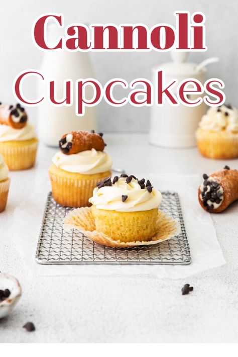 Red Velvet Cookie Dough, Cannoli Cupcakes, Mascarpone Buttercream, Cannoli Cupcake, Cannoli Recipes, Cupcake Filling, Cupcake Vanilla, Cupcake Toppings, Delicious Cupcakes Recipes