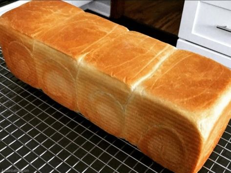 Soft & Delicious Sandwich Milk Bread (Pullman Loaves) - AeslinBakes Soft White Bread Recipe, Bread Recepies, Pullman Bread, Pullman Loaf, Milk Bread Recipe, Japanese Milk Bread, Bread Dough Recipe, White Bread Recipe, Homemade Bread Recipes Easy