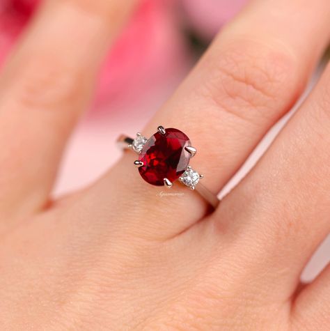 Ruby Engagement Ring Silver, Oval Ruby Ring Design, Emerald Cut Engagement Rings Vintage, Ruby Ring Designs, Travel Ring, Dainty Promise Ring, Red Ruby Ring, Engagement Ring On Hand, Gemstone Engagement Ring