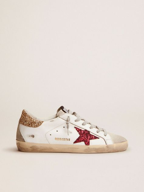 Gold Glitter Heels, Golden Family, Goose Sneakers, Exclusive Sneakers, Golden Goose Sneakers, Glitter Heels, Golden Goose Shoes, Glitter Stars, Star Sneakers