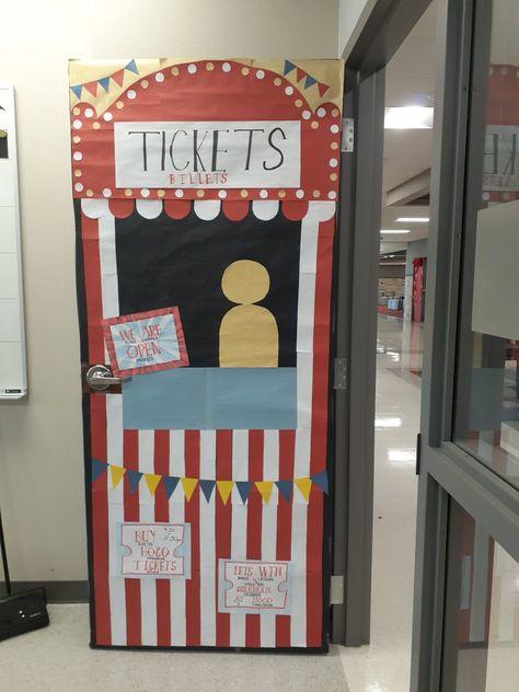 Circus Theme Door Decorations Ideas, Diy Circus Decorations Classroom, Circus Classroom Transformation, Carnival Door Decorations Classroom, Circus Door Decorations, Circus Homecoming Theme, Carnival Door Decorations, Circus Door Decorations Classroom, Circus Theme School Hallway