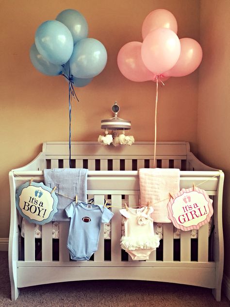 Its Twins Announcement, Twin Gender Reveal Photoshoot, Twins Announcement Photoshoot, Twins Gender Reveal, Gender Reveal Ideas Twins, Gender Reveal Twins, Gender Reveal Ideas For Twins, Manifesting Twins, Twins Gender Reveal Ideas