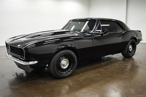 Chevrolet Camaro Black, Camaro Black, Camaro Classic, 1967 Chevrolet Camaro, Camaro 1969, Classic Muscle Cars, Toxic Masculinity, 1967 Camaro, 1968 Camaro