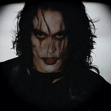 Eric Draven The Crow 1994, Can't Rain All The Time, Eric Draven, Brandon Lee, The Crow, Long Hair, Film, Makeup, Hair