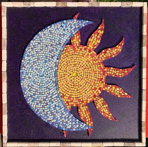 Mi Tiendita Mosaico’s Instagram photo: “Mosaico con óleo sol y luna 40x40 $ 30.000 Mosaicos a pedido 😉” Mozaik Art, Glass Diy, Handmade Christmas Crafts, Humor Quotes, Stained Glass Diy, Sun And Water, Art Workshop, Mosaic Designs, Wedding Humor