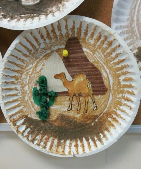 Desert Animal Crafts, Sand Paper Art, Desert Craft, Animal Habitats Preschool, Desert Crafts, Camel Craft, Desert Habitat, Camels Art, Desert Animals