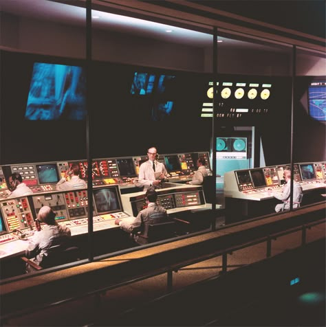 Scifi Lab, Launch Control, Cassette Futurism, Simple Subject, Mission Control, Control Room, Control Panels, Disney Planning, Space And Astronomy