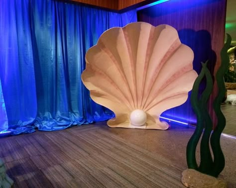 Underwater Themed Props Atlantis Birthday Party, Under The Sea Set Design, Under The Sea Props, Underwater Prom Theme, Ocean Themed Decorations, Underwater Theme Party Decorations, Atlantis Decor, Underwater Props, Ocean Props