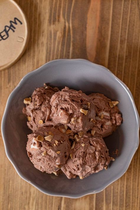 Easy Rocky Road Ice Cream Recipe - Dinner, then Dessert Easy Rocky Road, Dessert Favorites, Rocky Road Ice Cream, Homemade Chocolate Ice Cream, Chocolate Covered Raisins, Custard Ice Cream, Chocolate Ice Cream Recipe, Homemade Custard, Chocolate Covered Almonds