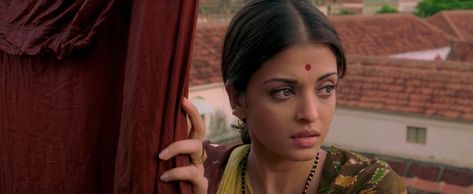 Guru Movie Images, Guru Movie, Film Images, Movie Images, College Girl, Aishwarya Rai, South Asian, Movie Photo, Post Cards