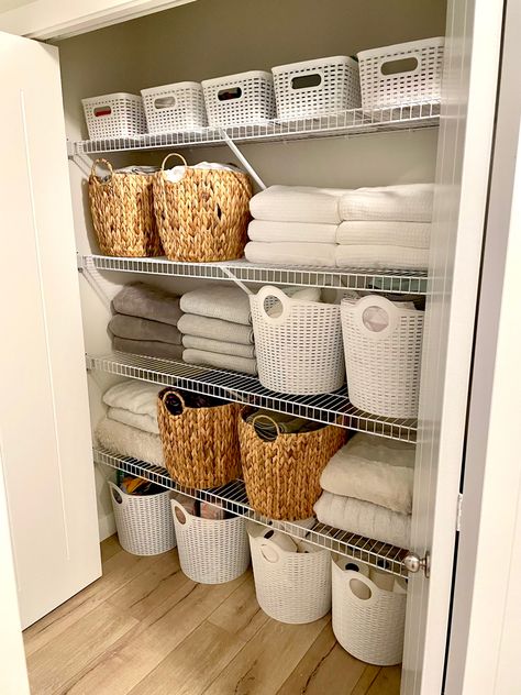 Blanket Organization In Closet, Blanket Organization, Linen Pantry, Blanket Closet, Unfinished Basement Storage, Satisfying Organization, Closet Organization Bins, Linen Closet Storage, Store Blankets