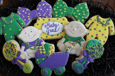 Madi Gras, Mardi Gras Party Decorations, Mardi Gras Centerpieces, Mardi Gras Crafts, Mardi Gras Food, Mardi Gras Outfits, Mardi Gras Costumes, Sprinkle Baby Shower, Mardi Gras Decorations