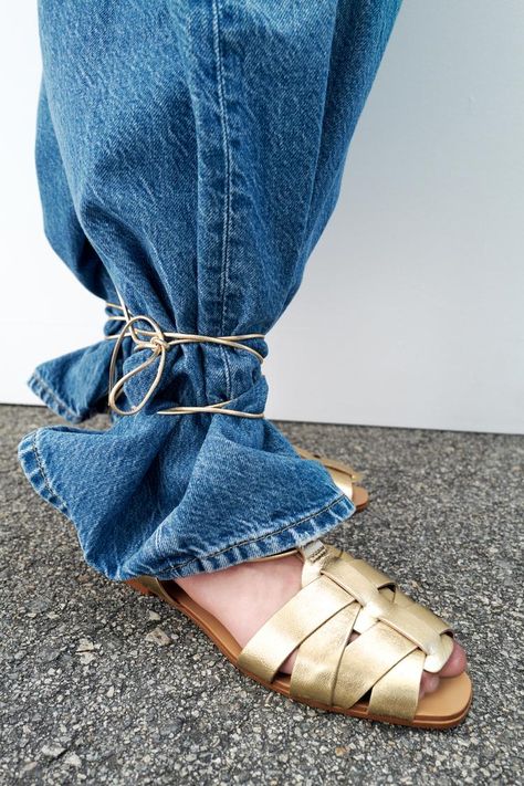 Cage Sandals, Blazers Shoes, Trench Coat Dress, Caged Sandals, Cardigan Sweater Jacket, Zara United States, Swimwear Accessories, Metallic Leather, Shoes For Women