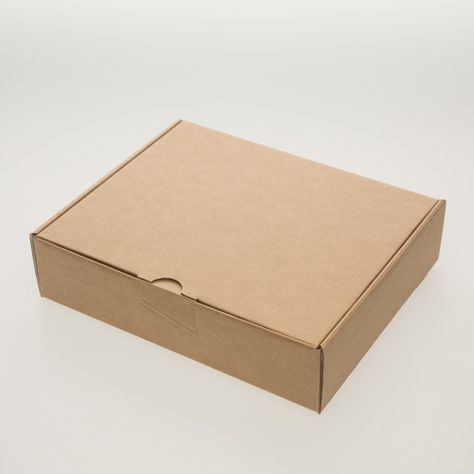 Shipping Box Kraft Medium $4.50 Kardus Packaging, Kraft Box Packaging, Online Packaging, Fruits Drawing, Texture Graphic Design, Product Shoot, Flyer And Poster Design, Photoshoot Idea, Bag Mockup