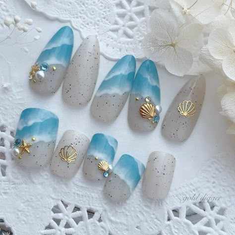 Seashore Nails, Sea Nail Designs, Birthday Nails 25, Goa Nails, Sea Nails Designs, Blue Sea Nails, Sea Shell Nails, Beach Vacation Nails, Beach Nail Art Designs