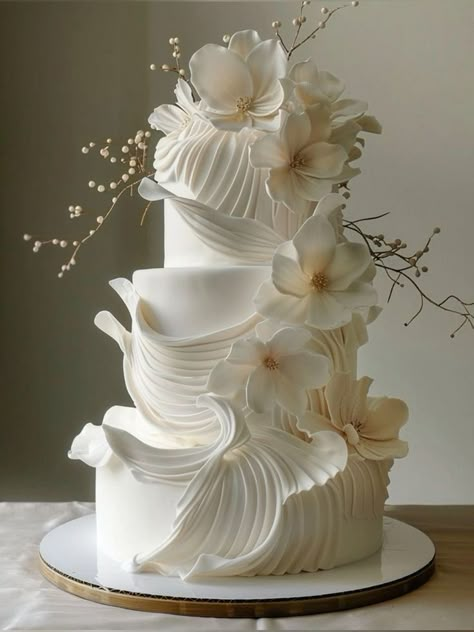 Beautiful Wedding Cake, Beautiful Cake Designs, Dream Wedding Cake, Dream Wedding Decorations, Enchanted Wedding, Engagement Cakes, Modern Wedding Cake, White Wedding Cake, Elegant Wedding Cakes