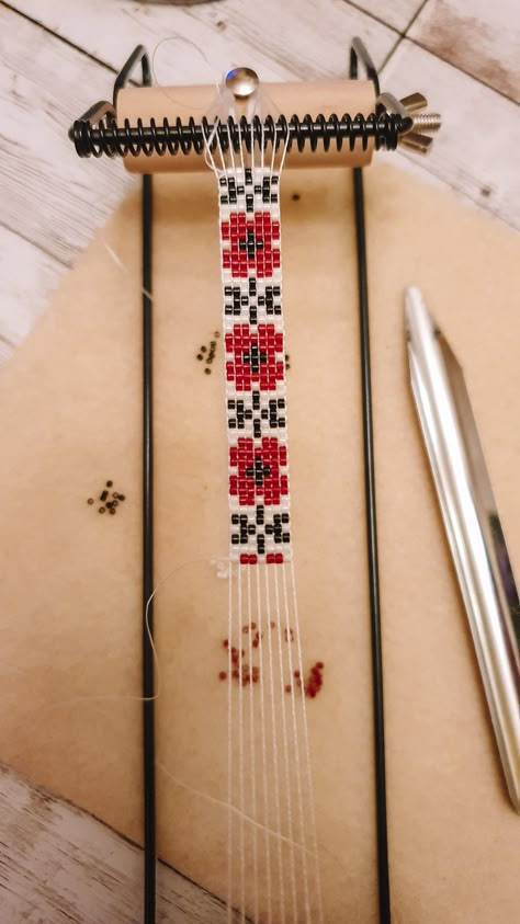 Bead loom bracelet in the making. Traditional romanian design for Martisor holiday. Romanian Design, Seed Bead Bracelets Tutorials, Bead Loom Bracelet, Tiny Jewelry, Seed Bead Jewelry Patterns, Loom Jewelry, Loom Bracelet, Beaded Bracelets Tutorial, Bead Loom Bracelets