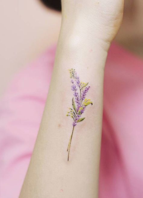 Tiny tattoos ideas for women Tattoo Under Breast, Lilac Tattoo, Lavender Tattoo, Scar Tattoo, Stylish Tattoo, Petite Tattoos, Tatuaje A Color, Music Tattoos, Tattoo Designs And Meanings