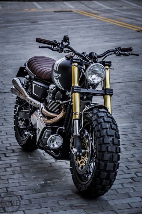 Bonneville Scrambler, Triumph Bonneville Scrambler, Moto Bobber, Nine T Bmw, Triumph T100, Triumph Cafe Racer, Moto Scrambler, Cafe Racer Design, Triumph Bikes