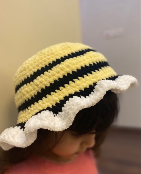 Bee bucket crochet hat made by hand @simple_crochet21 #crochet #buckethats Hat Making, Bucket Hat, Bee, Crochet Hats, Embroidery, Hats, Crochet