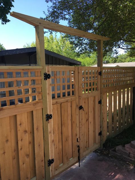 Lattice Gate, Backyard Gate, Arbor Gate, Chicken Fence, Backyard Gates, Wooden Fences, Garden Gates And Fencing, Garden Gate Design, Outdoor Living Space Design